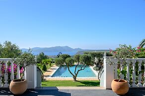 Methoni Paradise Villa for 10 & Pool