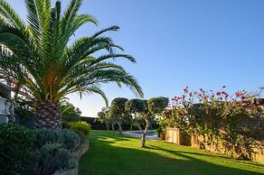 Methoni Paradise Villa for 10 & Pool