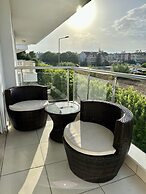 Wonderful 3 bed Duplex in Sought After Prime Community