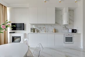 Lion Apartments - The Palace premium apartment with Old City & River V