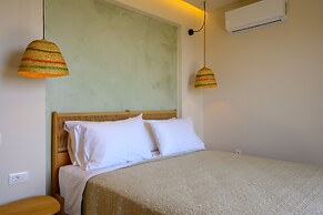 Roots Suites in Crete