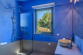 Roots Suites in Crete