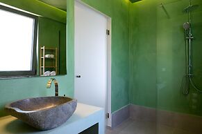 Roots Suites in Crete