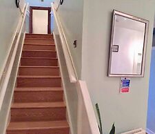 2-bed Historic Apartment in old Town Edinburgh