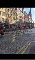 2-bed Historic Apartment in old Town Edinburgh