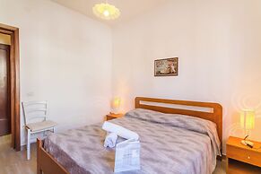 Villetta Bel Mare with garden near sea