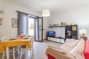 Villetta Bel Mare with garden near sea