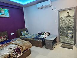 Goroomgo Kashi Inn Raj Ghat Varanasi