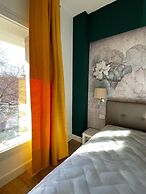 Happy Family Apartments Dome