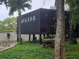 Nomads Homestay Sriracha