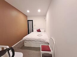 Nomads Homestay Sriracha