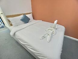 Nomads Homestay Sriracha