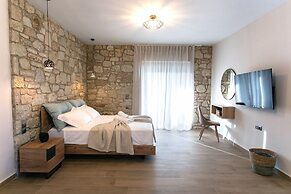 Michelangelo Suites and Apartments