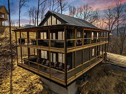 Talkin' Tennessee 3 Bedroom Cabin by RedAwning