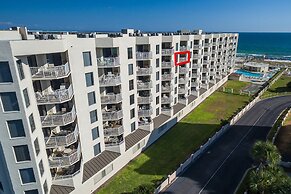 Inlet Reef 515 2 Bedroom Condo by RedAwning