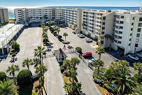 Inlet Reef 515 2 Bedroom Condo by RedAwning