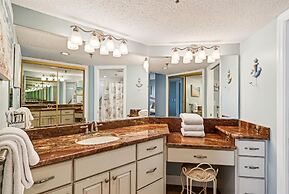 Inlet Reef 515 2 Bedroom Condo by RedAwning