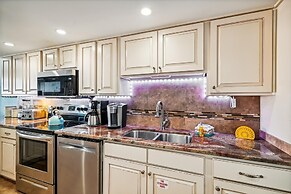 Inlet Reef 515 2 Bedroom Condo by RedAwning