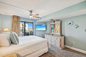 Inlet Reef 515 2 Bedroom Condo by RedAwning