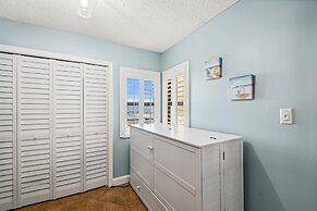Inlet Reef 515 2 Bedroom Condo by RedAwning
