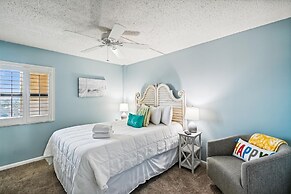 Inlet Reef 515 2 Bedroom Condo by RedAwning