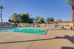 Pet-friendly Palm Desert Retreat: Golf Course View