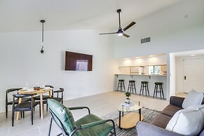 Pet-friendly Palm Desert Retreat: Golf Course View