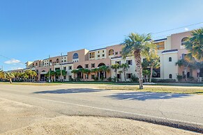 Dauphin Island Condo: Beach & Hot Tub Access!