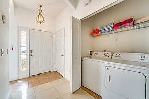10 Mi to Wdw: Gated Townhome w/ Themed Rooms!