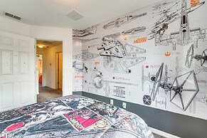 10 Mi to Wdw: Gated Townhome w/ Themed Rooms!