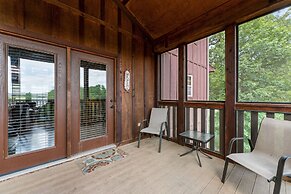 Lazy Jc Lodge 4 Bedroom Lodge by RedAwning