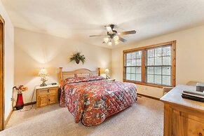 Lazy Jc Lodge 4 Bedroom Lodge by RedAwning