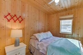 Lakefront Pelican Rapids Cabin w/ Boat Dock!