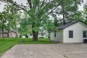 Lakefront Pelican Rapids Cabin w/ Boat Dock!