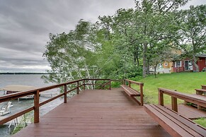 Lakefront Pelican Rapids Cabin w/ Boat Dock!