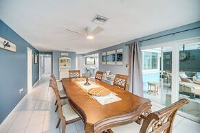 Bright Fort Myers Home w/ Pool - 9 Mi to Beach!