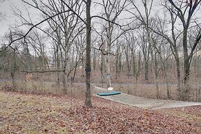 'foxes Den' w/ Hot Tub, Pool Table & Fire Pit!