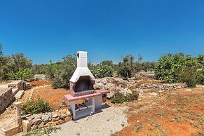 3703 Borgo Dulcedo by Perle di Puglia