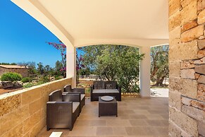 3703 Borgo Dulcedo by Perle di Puglia