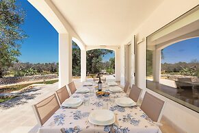 3703 Borgo Dulcedo by Perle di Puglia