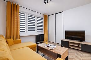 City Center Apartment Rzeszów by Renters