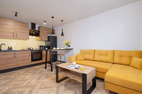 City Center Apartment Rzeszów by Renters