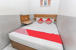 OYO 93584 RukotelNearICE BSD