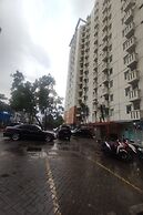 OYO 93585 Apartemen Cibubur Village By Raja Property