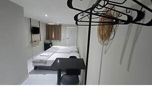 Bob Suites