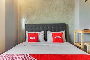 OYO 90305 De Umbrela Mansion Syari'ah Ciputat