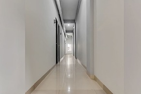 OYO 90305 De Umbrela Mansion Syari'ah Ciputat