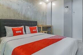 OYO 90305 De Umbrela Mansion Syari'ah Ciputat