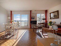 Eiffel Tower Loft residence