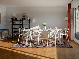 Eiffel Tower Loft residence